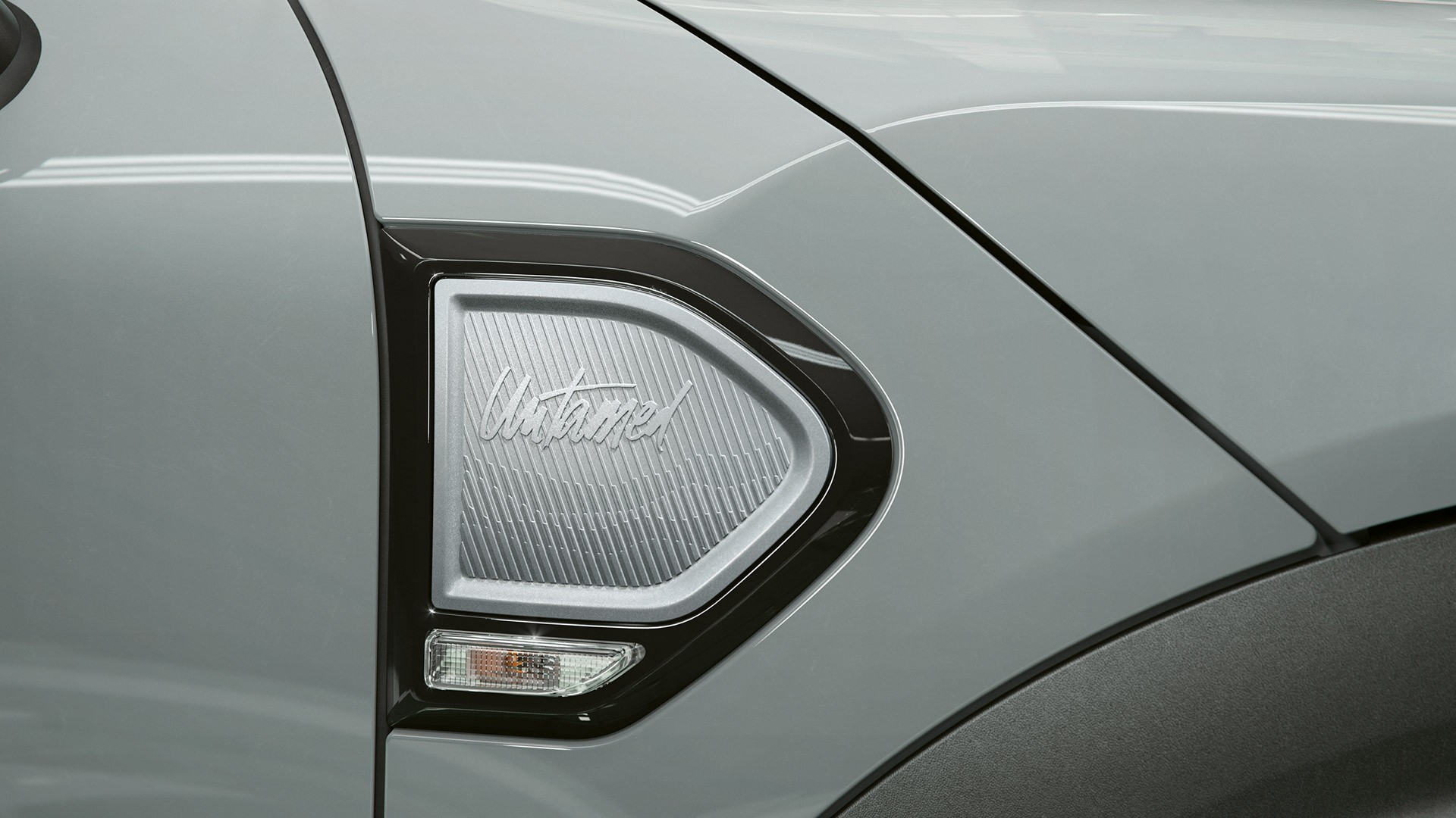 MINI Crossover Untamed Edition – 3Dプリントが施されたサイド・スカットル